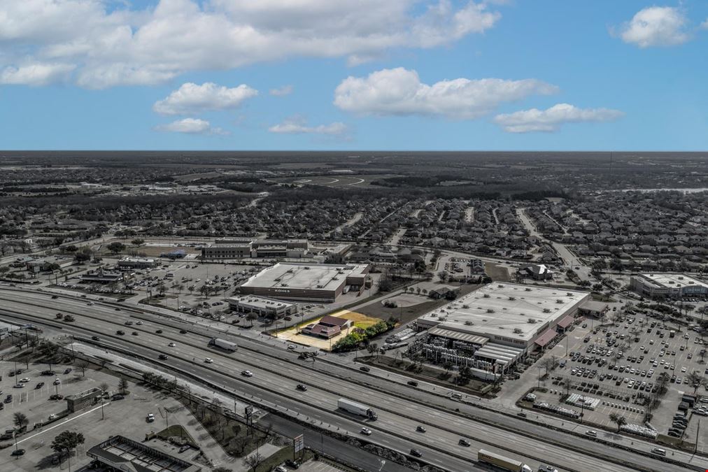 801 E Interstate 30