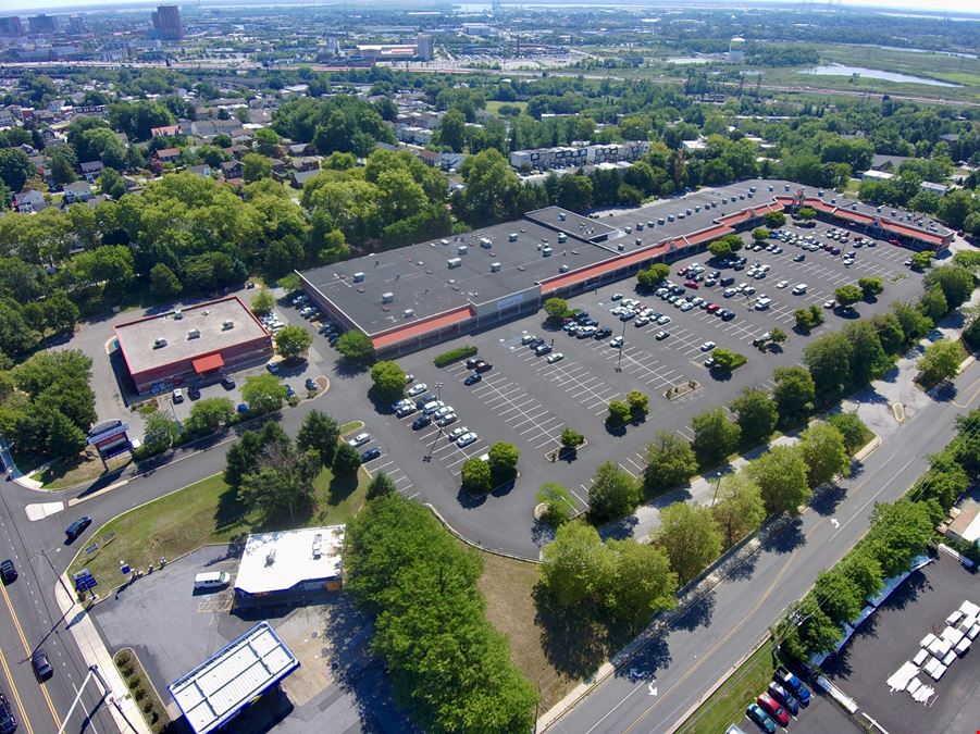 Canby Park Shopping Center