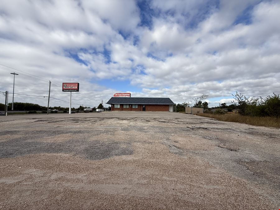 13247 East Fwy