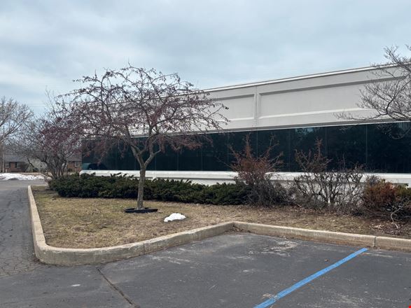 Preview of Office space for Rent at 2500 Niles Ave