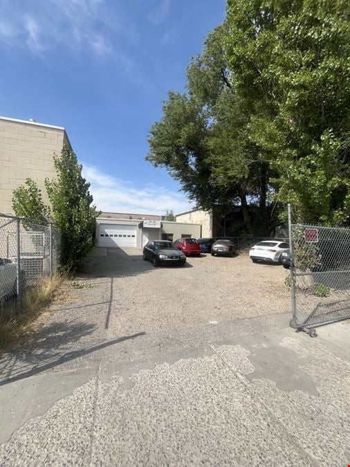 Warehouse with Yard