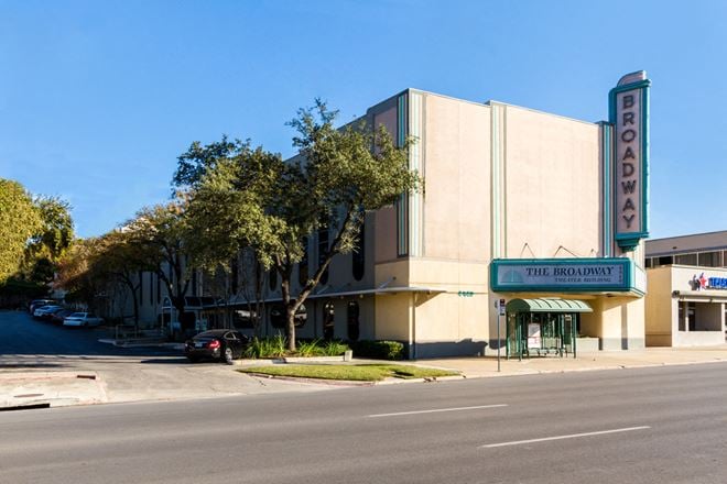 Preview of Office space for Rent at 4940 Broadway