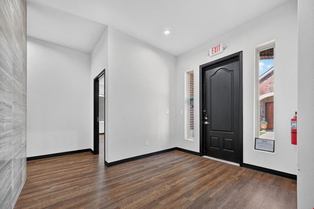 McKinney Office Condo for Sale ±1,450 SF