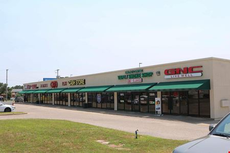 Preview of Retail space for Rent at 1711 E End Blvd N