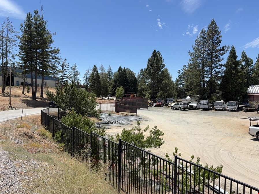 12817-12819 Loma Rica Dr