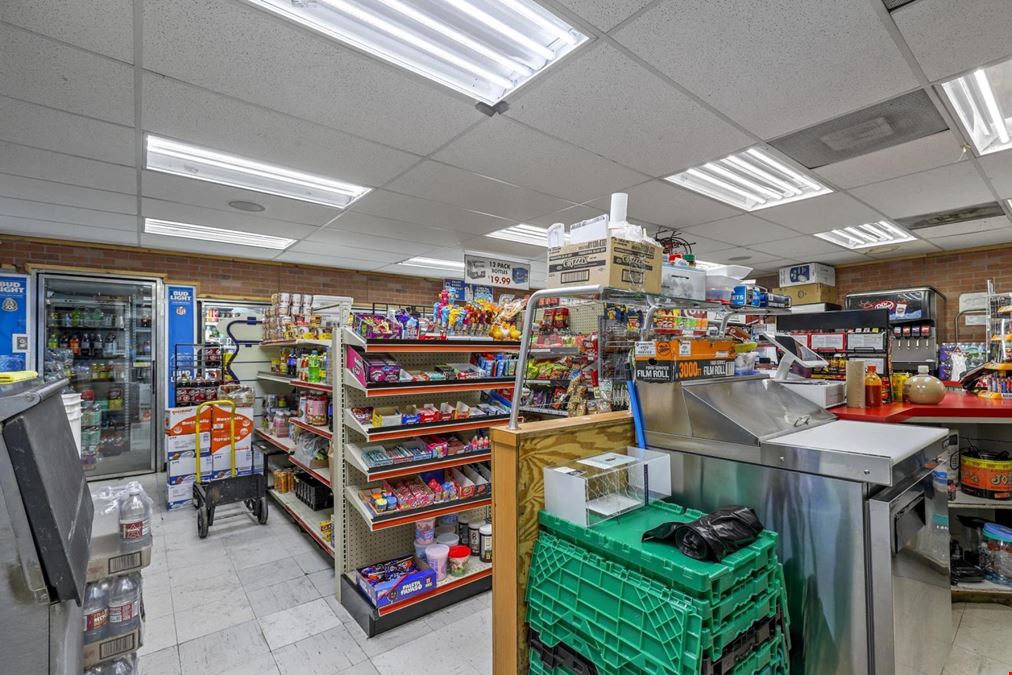 1,260 SF Convenience Store for Sale