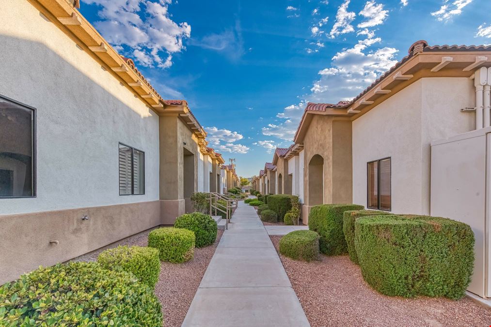 2633 W Horizon Ridge Pkwy