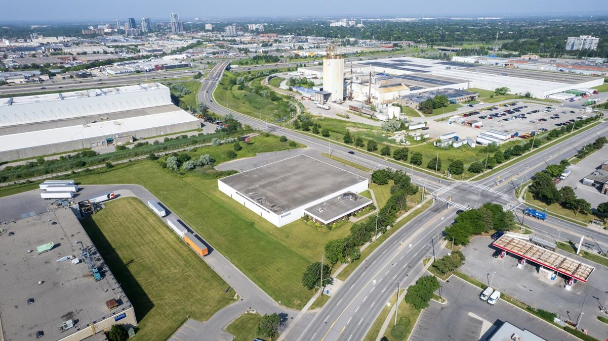 80 West Drive, Brampton, ON L6T 3T6