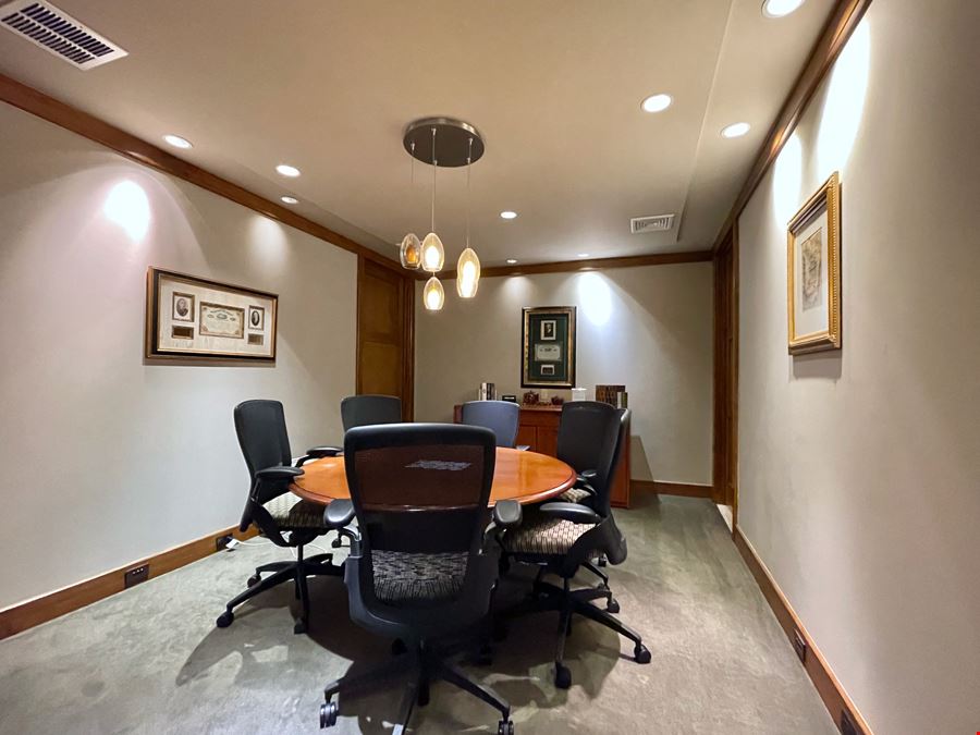 90 Grove St Ste 108-109