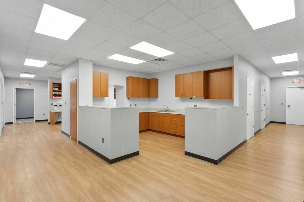Prime Medical space For LEASE | Near Sentara RMH Hospital!