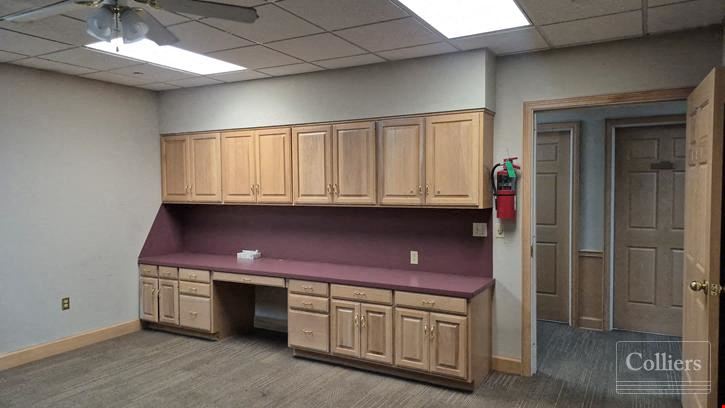 CHI St. Vincent Medical Building Office Condo for Sale - 1 Mercy Lane, Unit 4-C