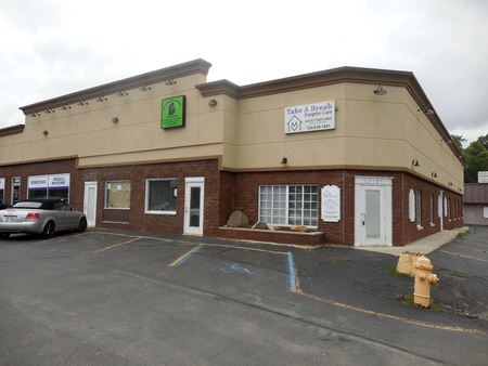 Preview of Retail space for Rent at 15583 S Dixie Hwy