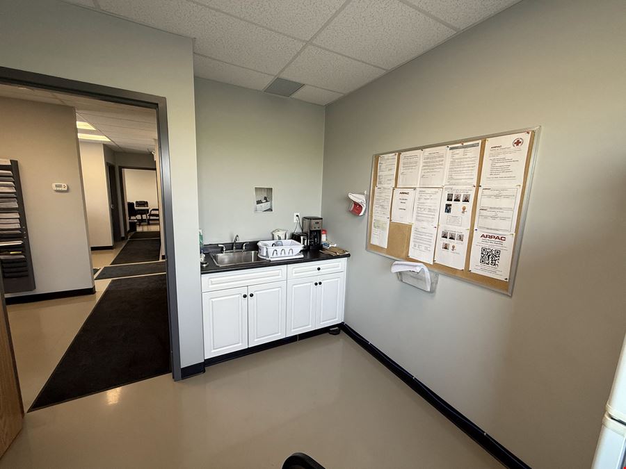 109 Broxburn Boulevard, Unit 1