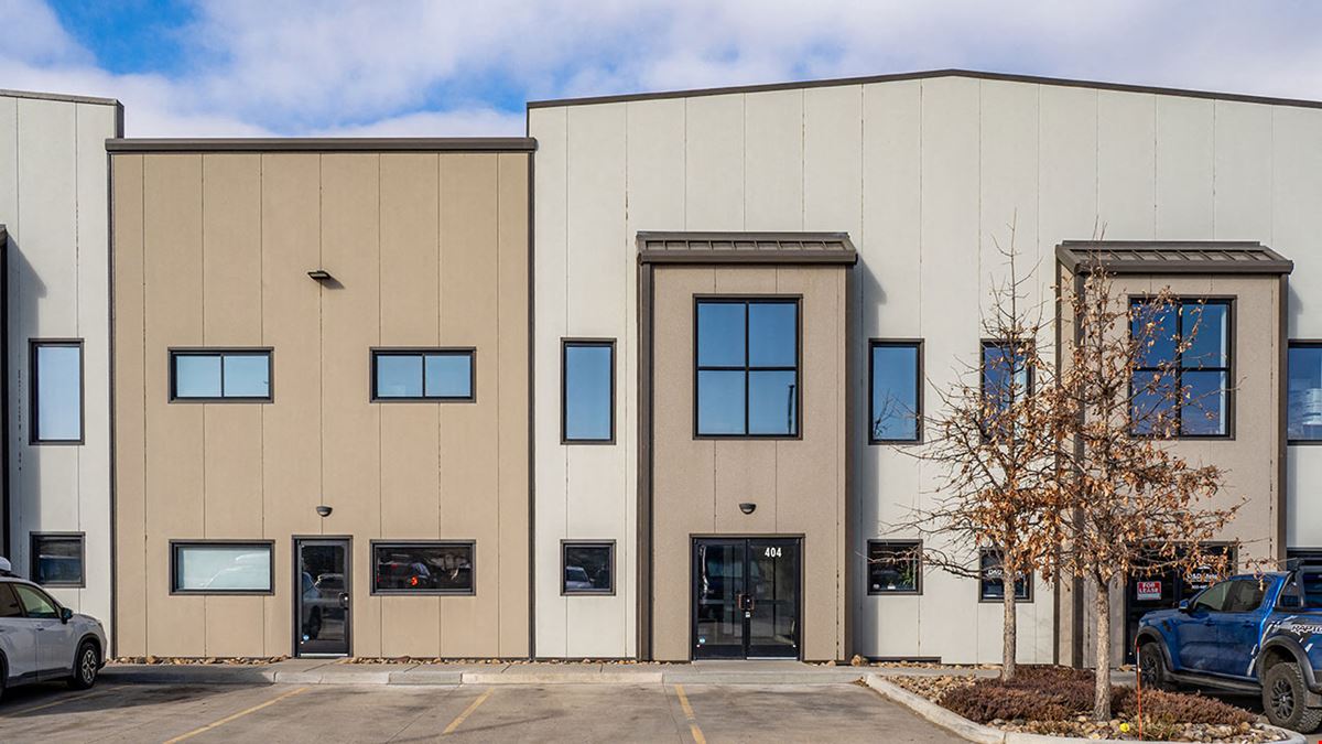 3000 Airport Drive, Unit 404