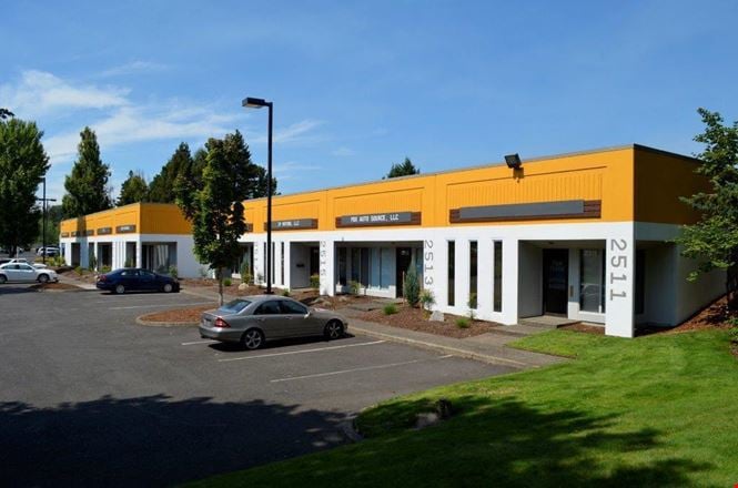 Preview of Industrial space for Rent at 2511-2527 N Hayden Island Dr