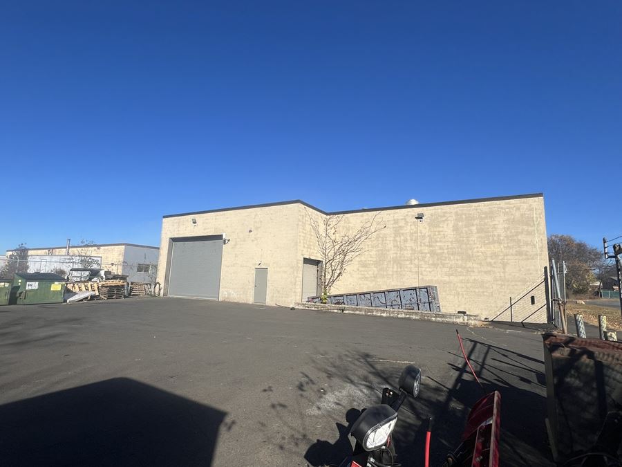 1961 Hartel Street