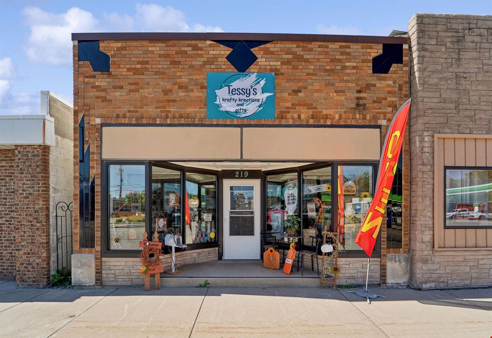 219 N Main St
