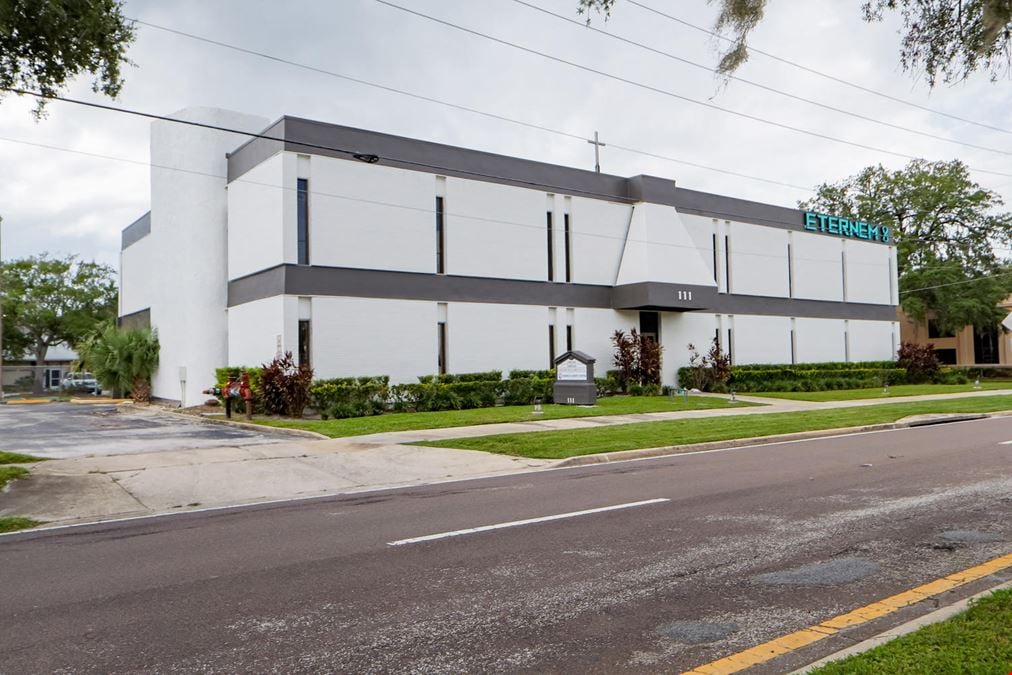 Professional Office Suite For Lease