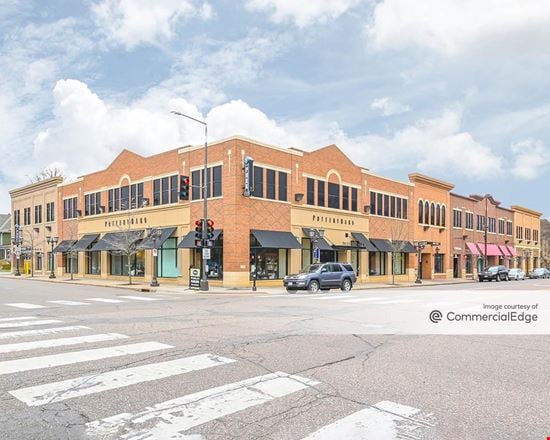 Preview of Retail space for Rent at 870 Grand Avenue