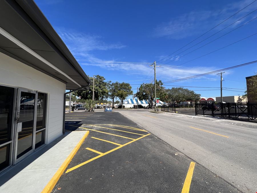 Fully Leased Home Depot Adjacent Retail Strip Center