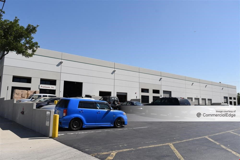 Prologis Vernon Distribution Center - 4578-4668 East 49th Street & 4592-4665 East 48th Street