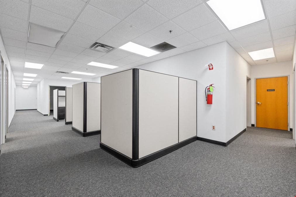 Midpark Road 2,600-22,000 SF Avail. Bus/Ind Park