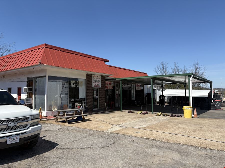 3700 Dickerson Pike