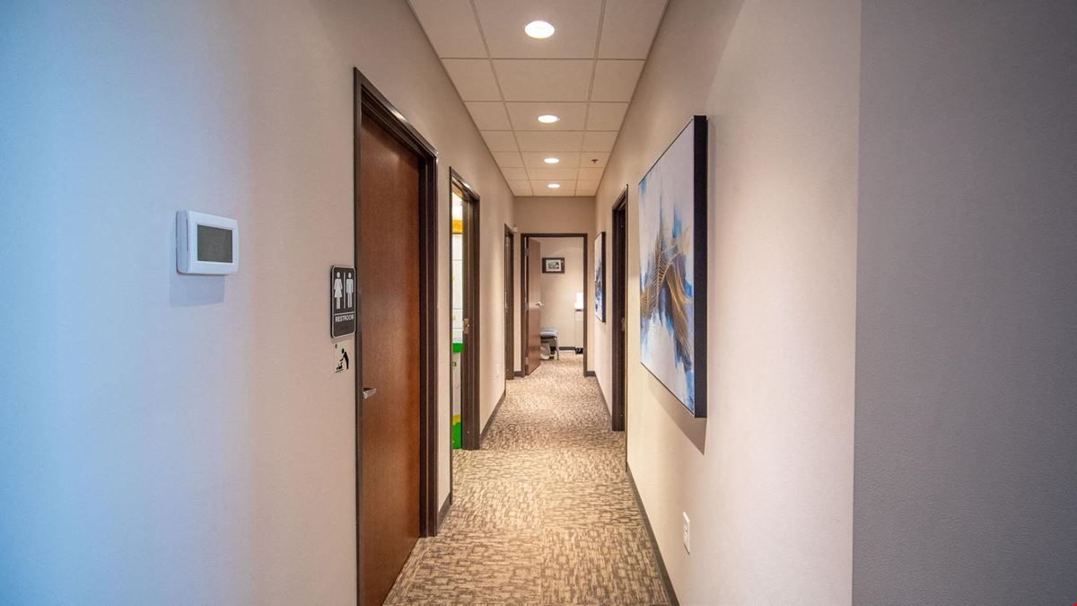 Prime Highway 52 Retail & Office Suite