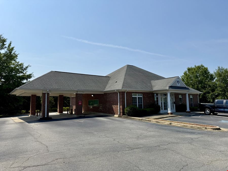 Former Bank Branch for Lease | 3,566 SF