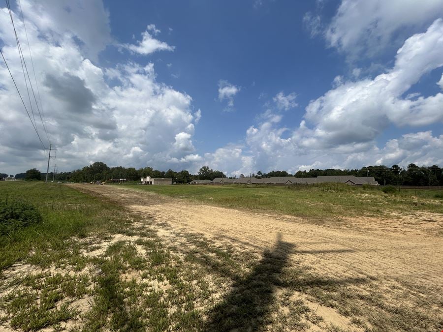 9.5 acres Lakeland Drive