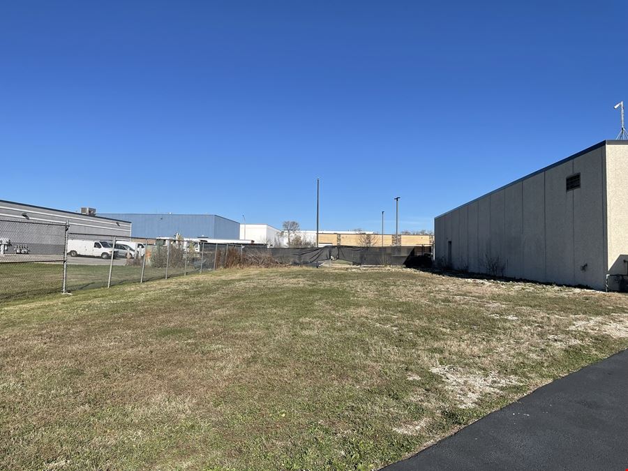 Freestanding Industrial Building on Large Lot