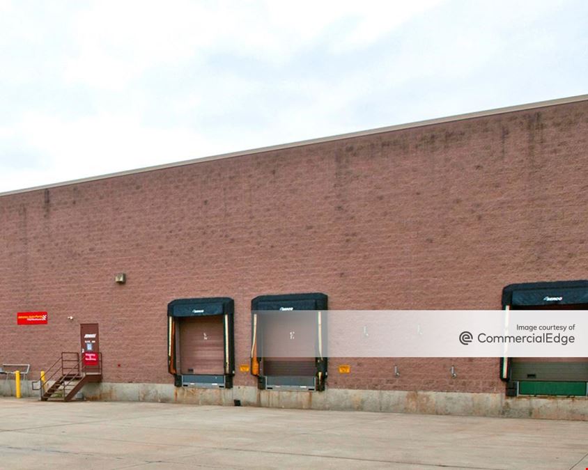 Forest Park Corporate Center - 1228 Forest Pkwy