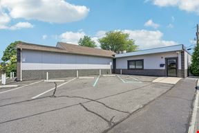 1005 Green Ln