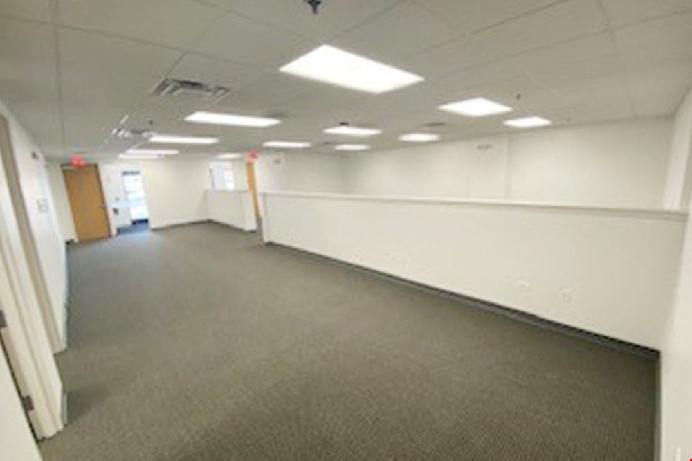 Workstyle Flexible Spaces - 3205-3231 North Wilke Road