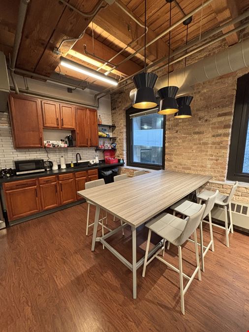 300 W. Hubbard Street