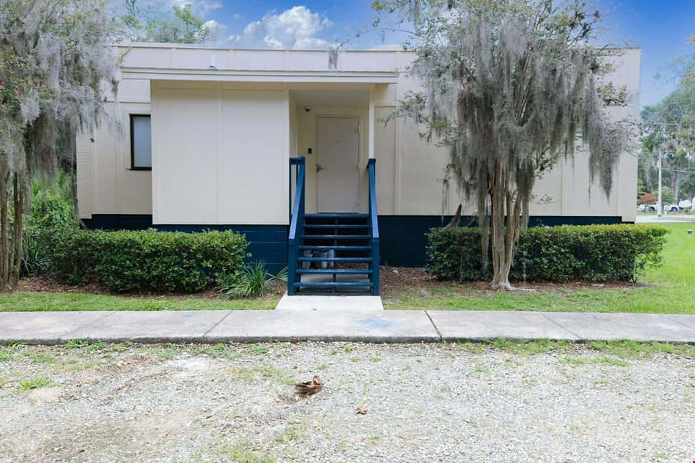 440 Kingsley Ave