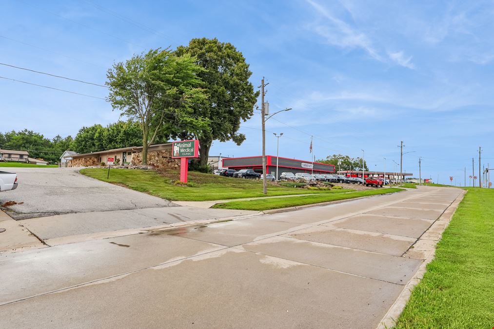 4520 Merle Hay Rd
