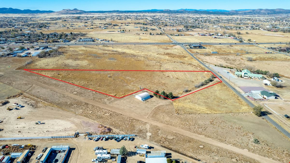 Vacant Land in Chino Valley - Road 1