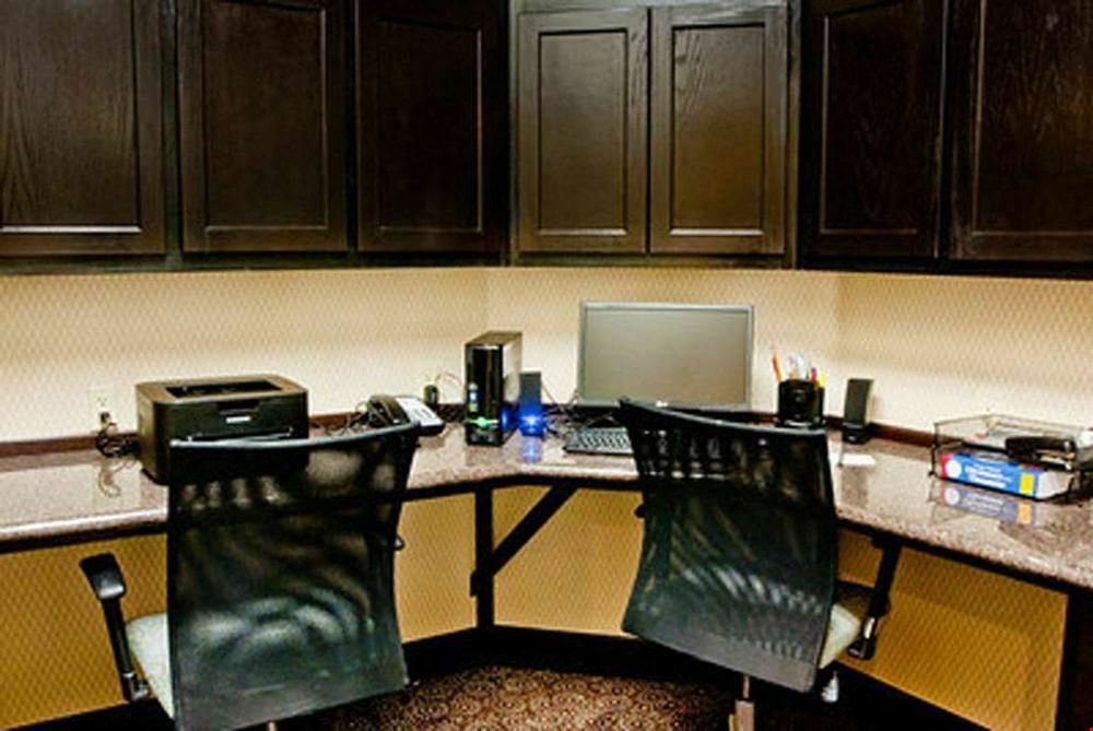 Hampton Inn & Suites Denison