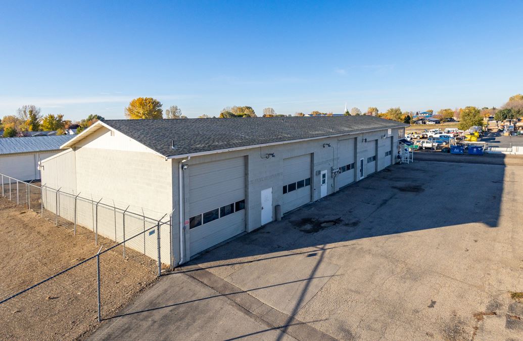 Income Producing Small-Bay Industrial With Storage Units & Secured Yard