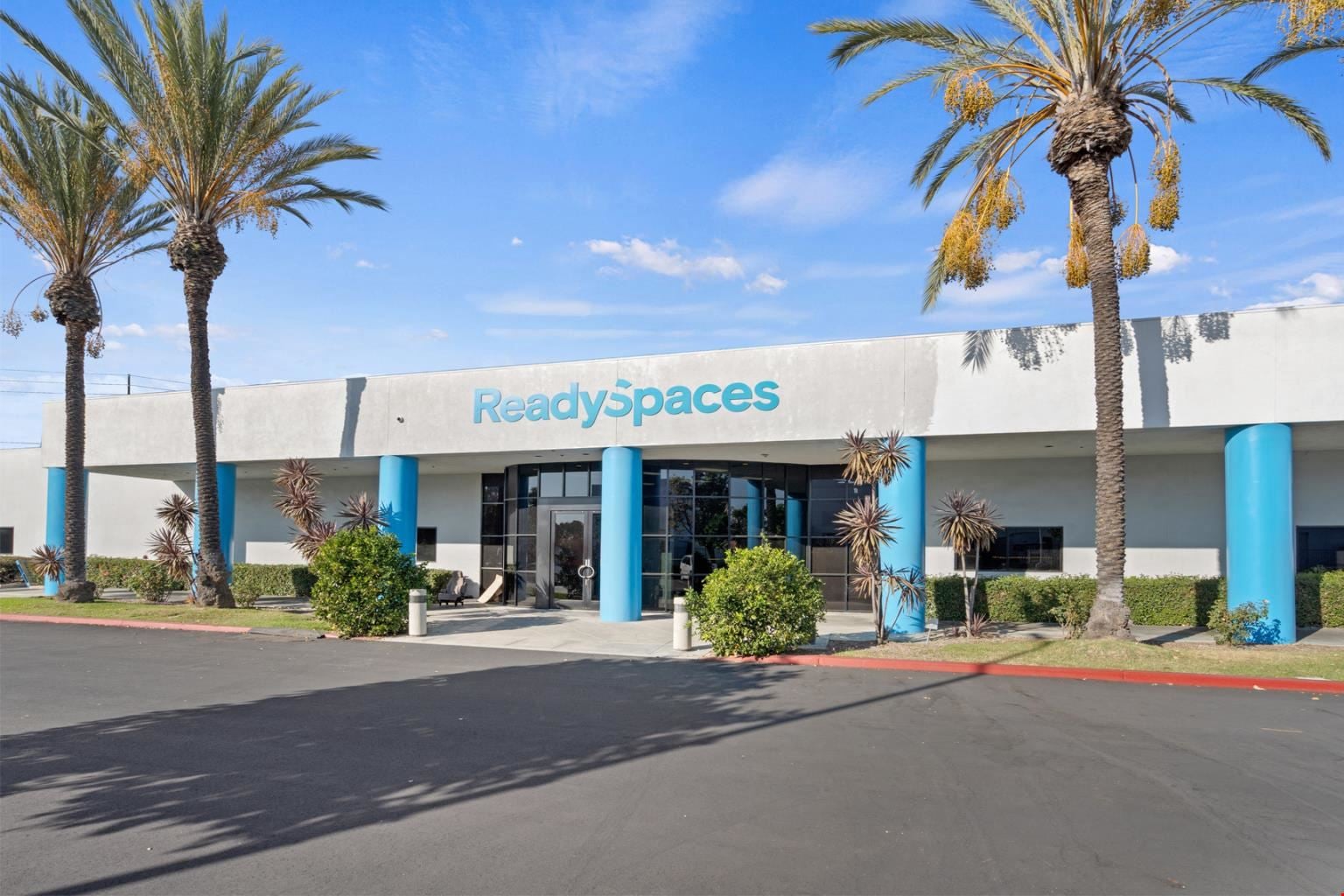 ReadySpaces Santa Ana