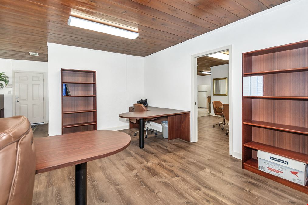 Luxury Stand Alone Executive Office Space Down Town Eau Gallie, Melbourne Fl.