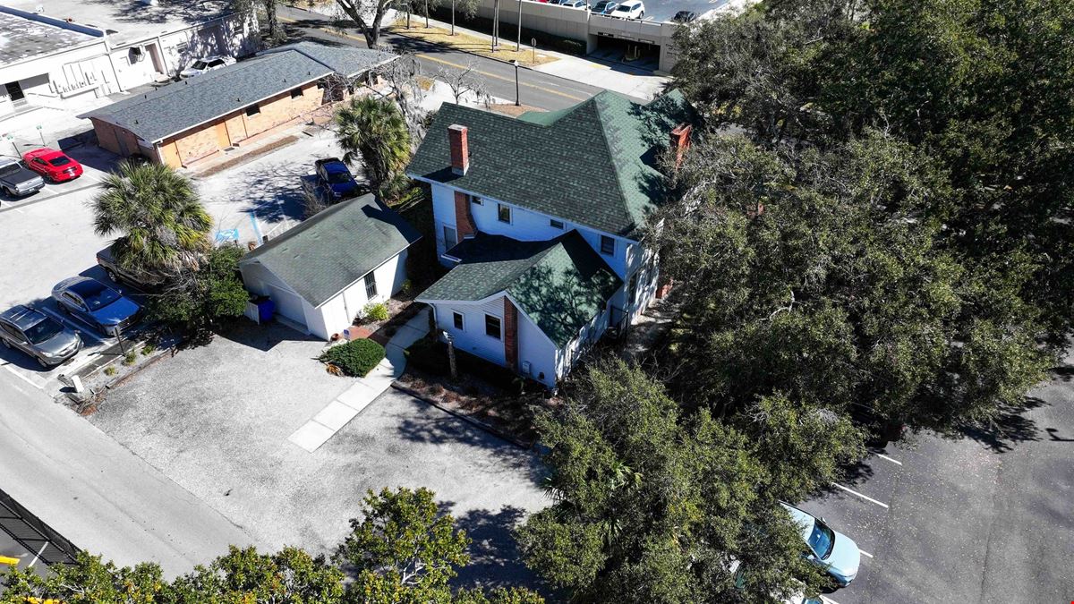 Historic Lake Morton Office For Lease - 2,848 SF Two Story