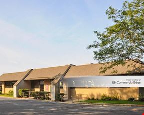 Brookhaven Executive Center - Buildings 7 & 8