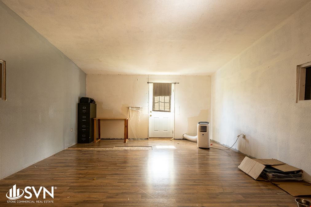 9,600 SF Flex Space For Sale