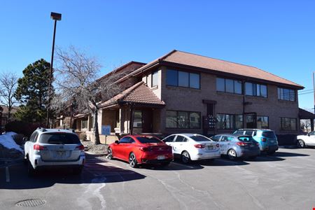 898 SF office suite for lease - Northglenn