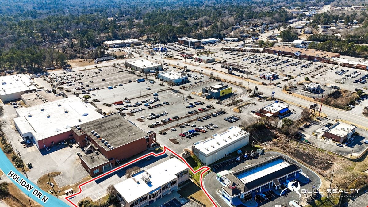 North Macon Office Suites | ±2,767 SF - ±8,025 SF | Access to I-75