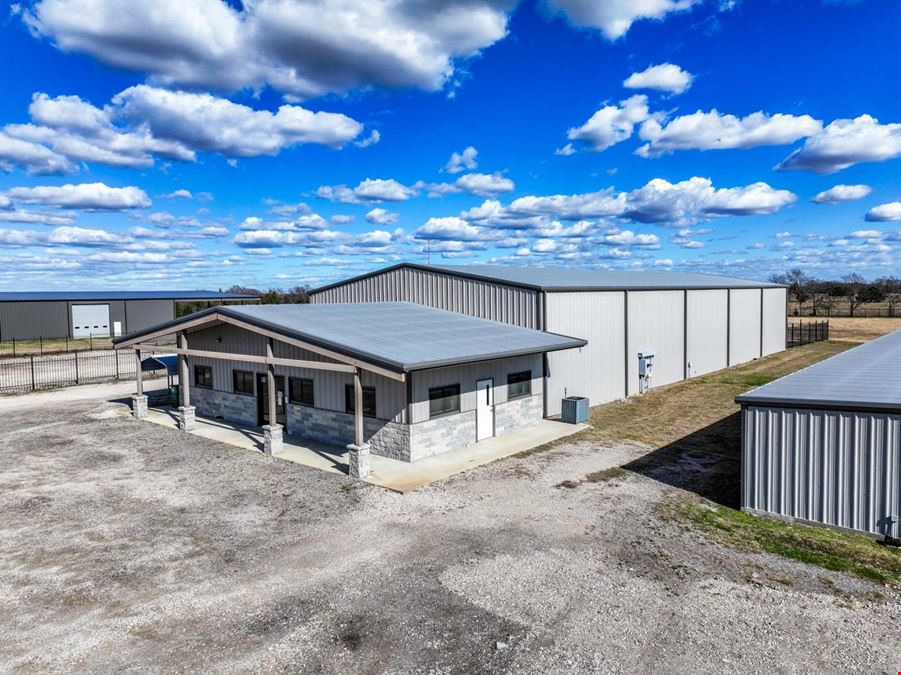 11639 E US-175