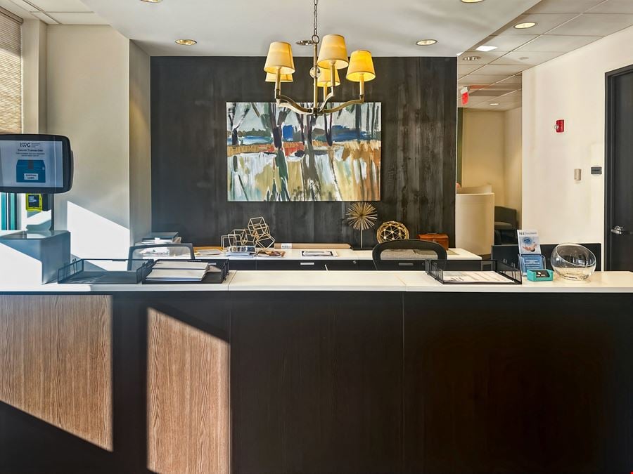 Regus - West Hartford - Main Street