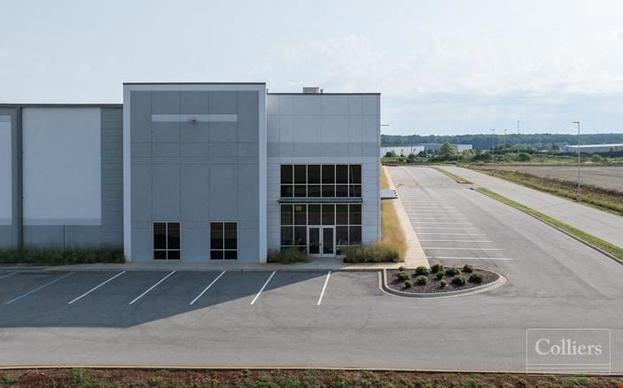 River & Rocket Commerce Center